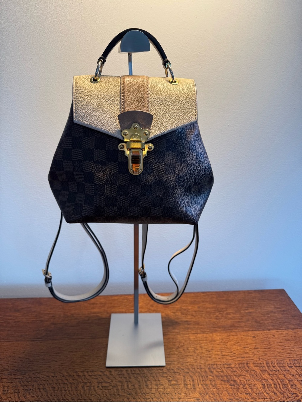Louis Vuitton Clapton Backpack Damier Ebene & Crème Leather w/COA and Dust Bag
